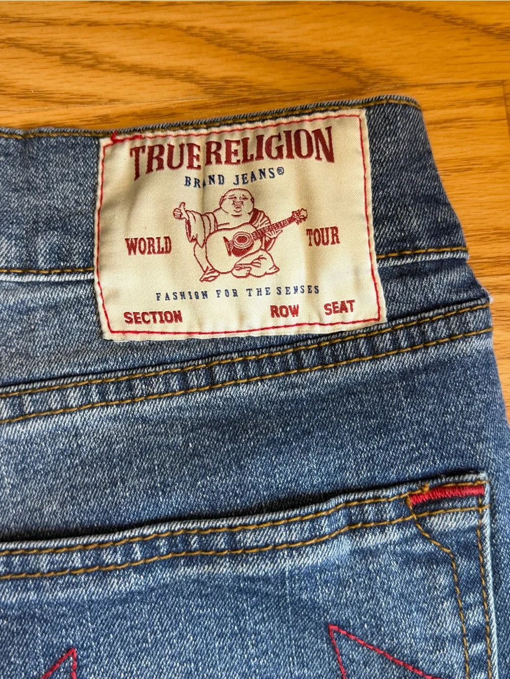 True Religion Ricky Straight Jeans Mens 32 Medium Wash Red Stitch Denim